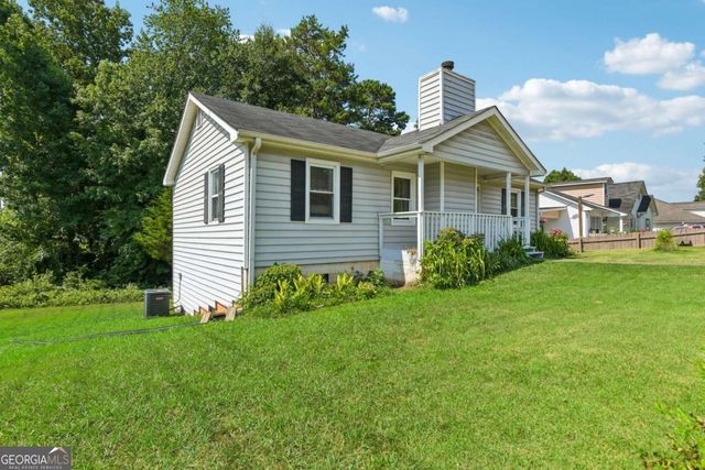 2901 Waterford Drive, Gainesville, GA 30504