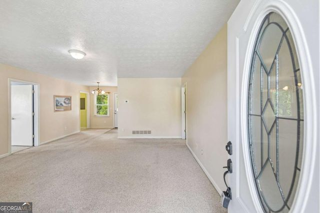 2901 Waterford Drive, Gainesville, GA 30504