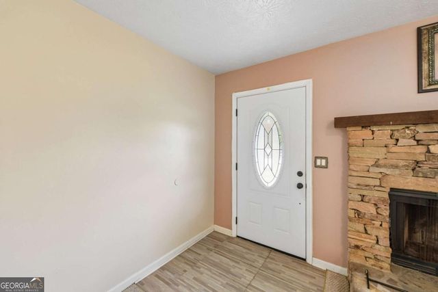 2901 Waterford Drive, Gainesville, GA 30504