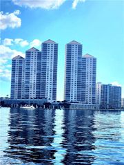 2090 W 1st ST # J410, Fort Myers, FL 33901