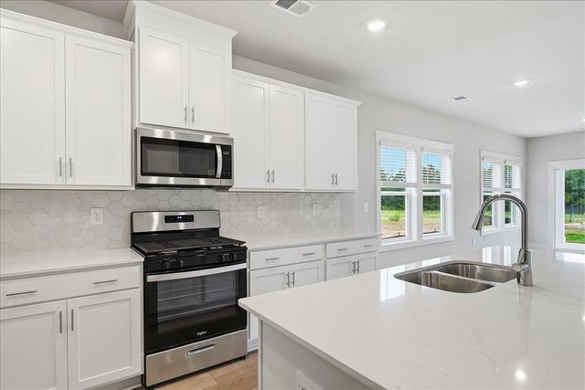 432 Ragland Avenue, Greer, SC 29651