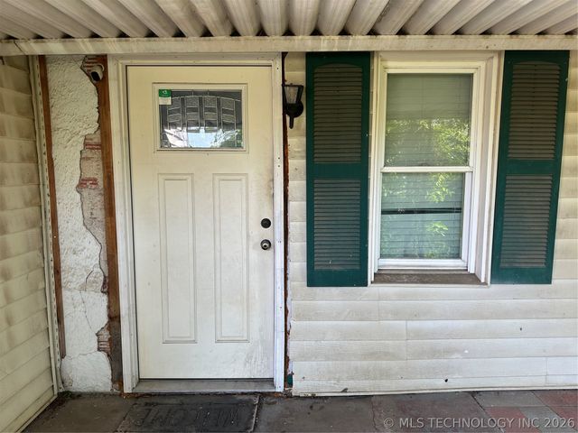 4743 E 6th Street, Tulsa, OK 74112