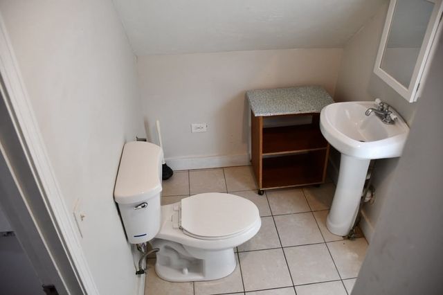 619 Union St, Rockland, MA 02370