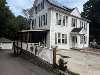 619 Union St, Rockland, MA 02370