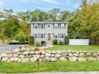 19 Sage Court, Johnston, RI 02919