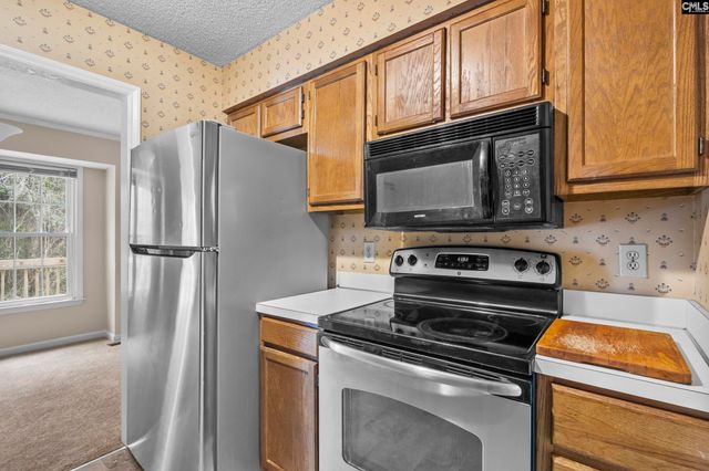 80 N Lake Pointe Drive, Columbia, SC 29229