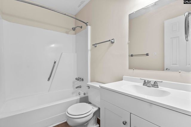 80 N Lake Pointe Drive, Columbia, SC 29229