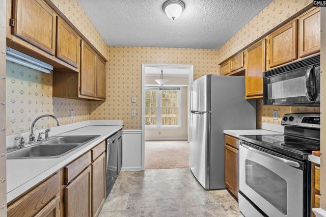 80 N Lake Pointe Drive, Columbia, SC 29229