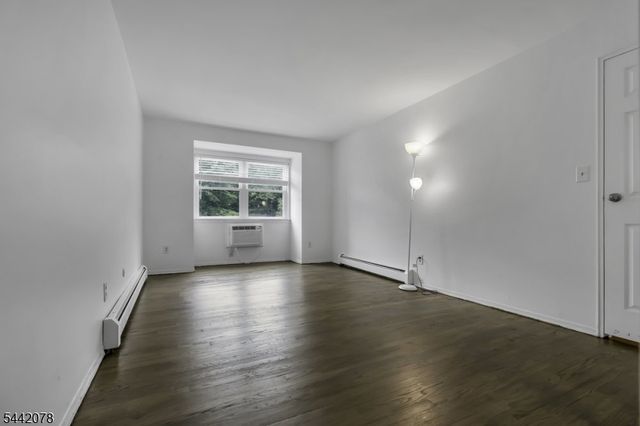 514 Andria Ave 165, Hillsborough Twp., NJ 08844
