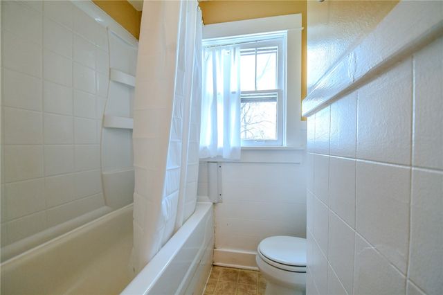 2713 San Rae Drive, Kettering, OH 45419