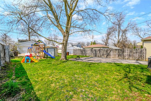 2713 San Rae Drive, Kettering, OH 45419