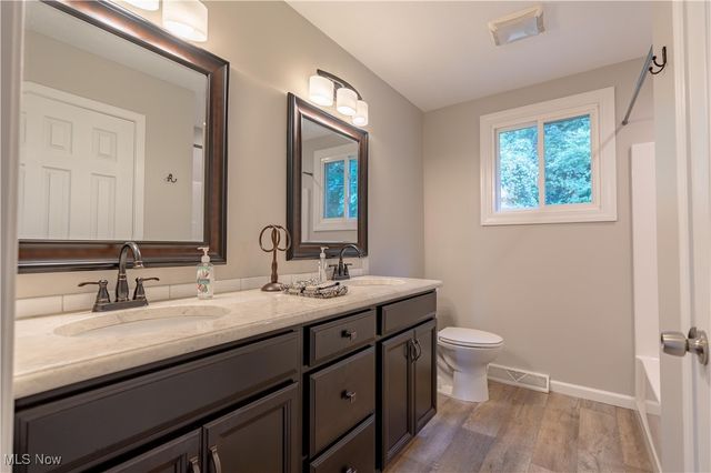 5265 Pin Oak Avenue NW, Massillon, OH 44647