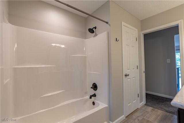 5265 Pin Oak Avenue NW, Massillon, OH 44647