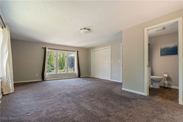 5265 Pin Oak Avenue NW, Massillon, OH 44647