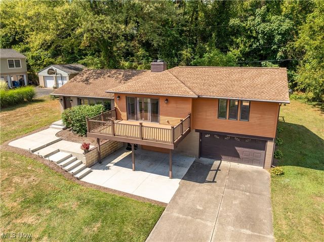 5265 Pin Oak Avenue NW, Massillon, OH 44647