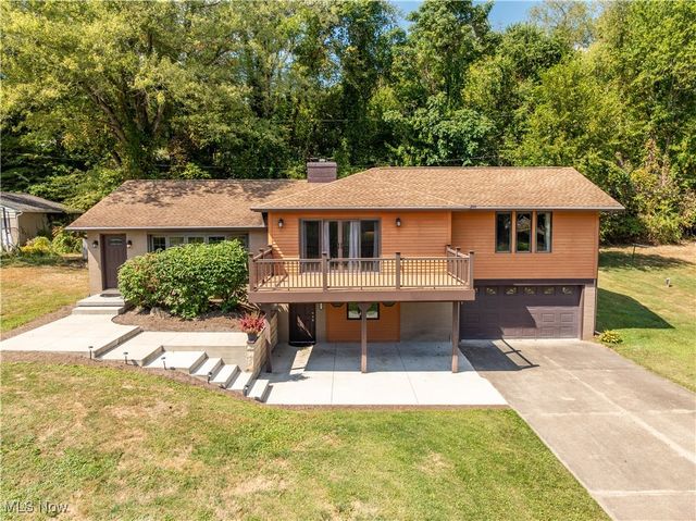 5265 Pin Oak Avenue NW, Massillon, OH 44647