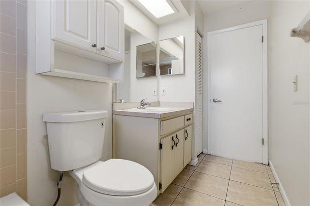 216 4TH AVENUE SW A, Largo, FL 33770