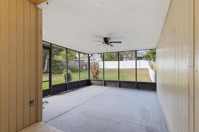 216 4TH AVENUE SW A, Largo, FL 33770