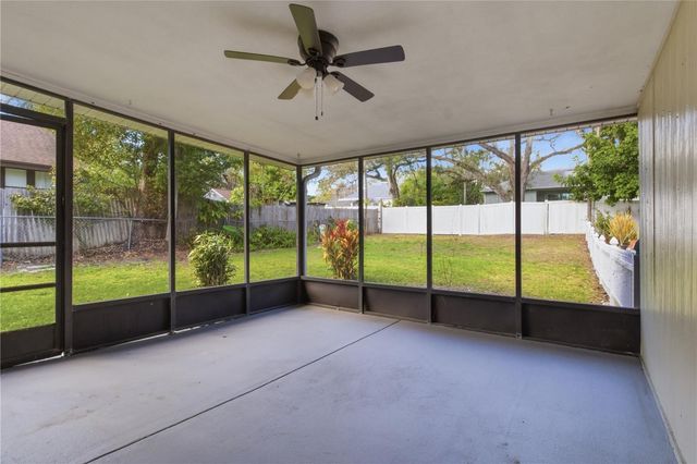 216 4TH AVENUE SW A, Largo, FL 33770