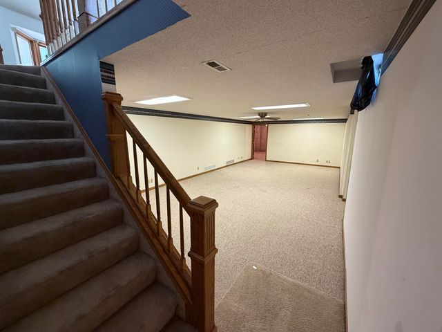 2750 N Rushwood St, Wichita, KS 67226