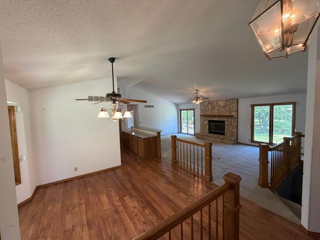 2750 N Rushwood St, Wichita, KS 67226