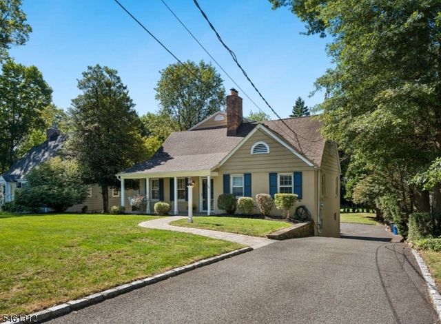 26 Pittsford Way, New Providence Boro, NJ 07974