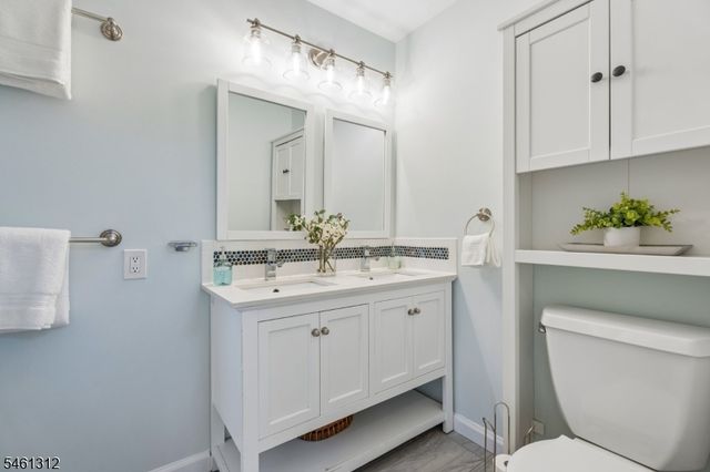 26 Pittsford Way, New Providence Boro, NJ 07974