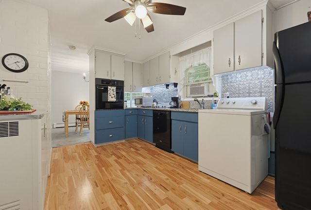 20 Corrine Dr, Framingham, MA 01701