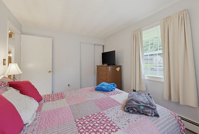 20 Corrine Dr, Framingham, MA 01701