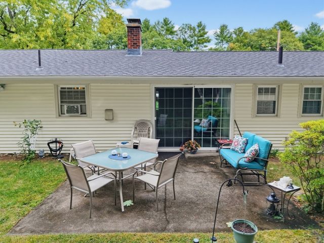 20 Corrine Dr, Framingham, MA 01701