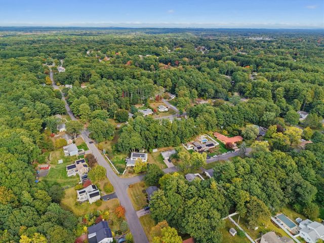 20 Corrine Dr, Framingham, MA 01701