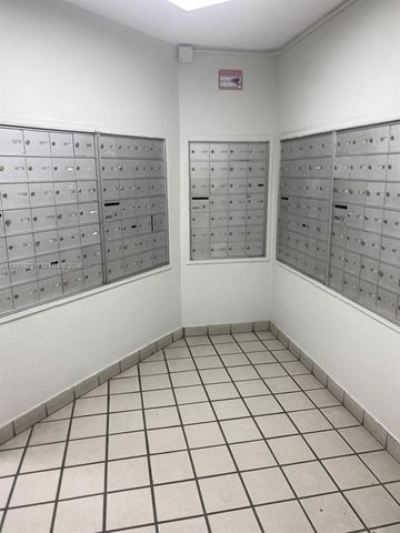 11800 SW 18th St 108-4, Miami, FL 33175