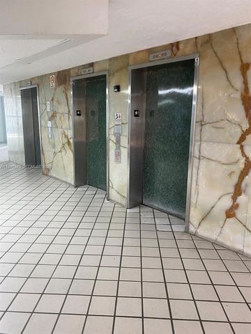 11800 SW 18th St 108-4, Miami, FL 33175