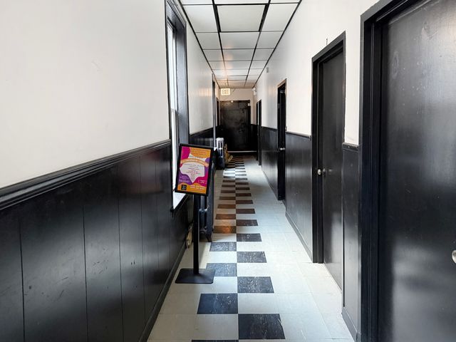 2889 W Cermak Road, Chicago, IL 60623