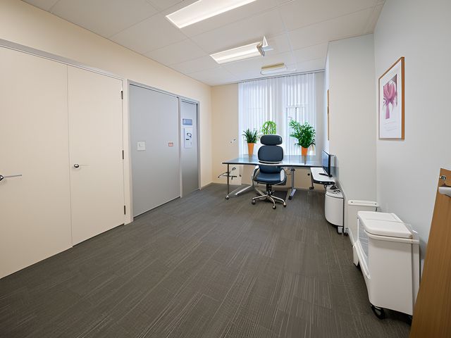 2889 W Cermak Road, Chicago, IL 60623