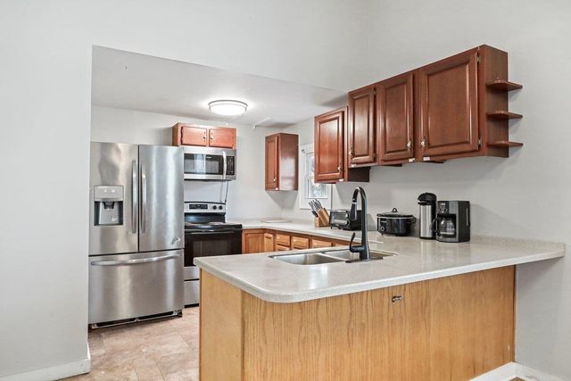 6043 BROAD ST, Mt Jackson, VA 22842