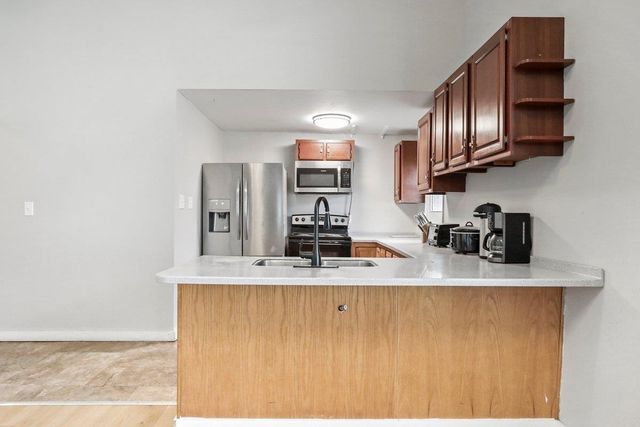 6043 BROAD ST, Mt Jackson, VA 22842