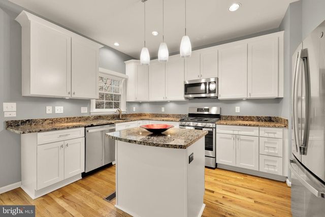 1503-F N COLONIAL TER, Arlington, VA 22209