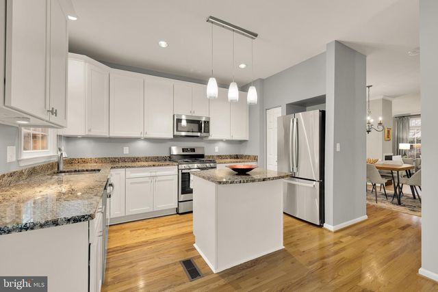 1503-F N COLONIAL TER, Arlington, VA 22209