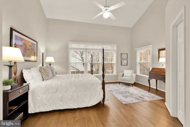 1503-F N COLONIAL TER, Arlington, VA 22209