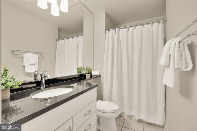 1503-F N COLONIAL TER, Arlington, VA 22209