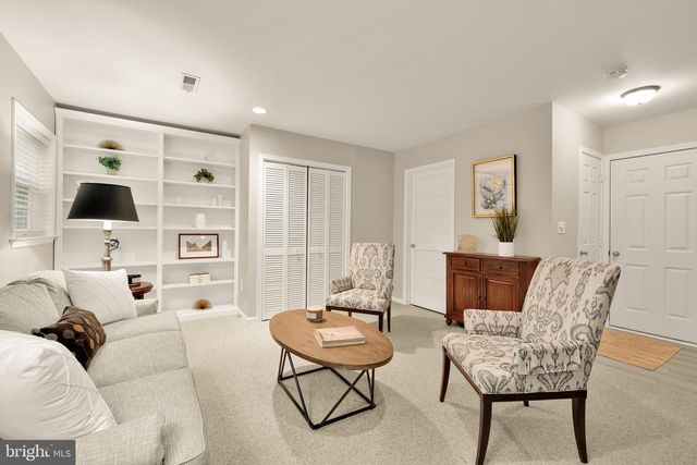 1503-F N COLONIAL TER, Arlington, VA 22209