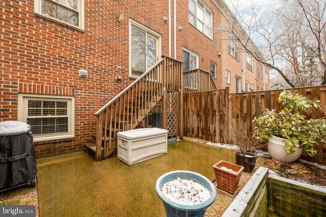 1503-F N COLONIAL TER, Arlington, VA 22209