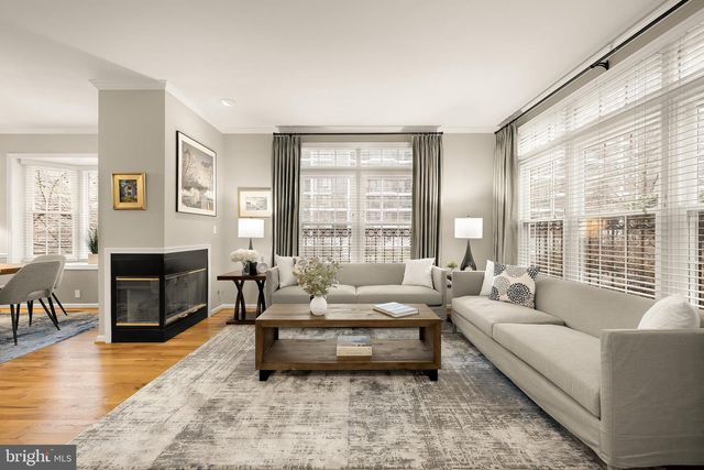 1503-F N COLONIAL TER, Arlington, VA 22209