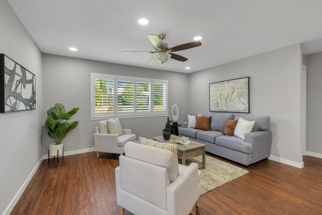 8301 Central Ave, Orangevale, CA 95662