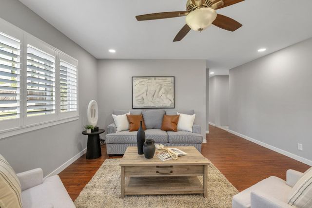 8301 Central Ave, Orangevale, CA 95662