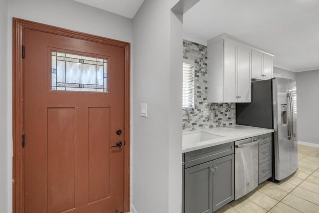 8301 Central Ave, Orangevale, CA 95662