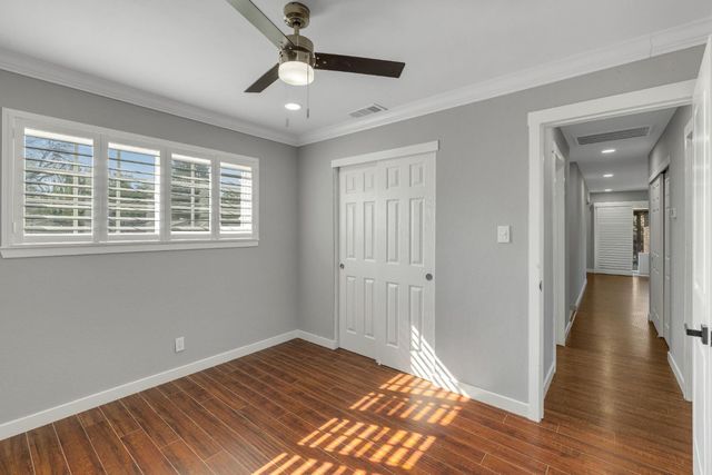 8301 Central Ave, Orangevale, CA 95662