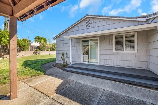 8301 Central Ave, Orangevale, CA 95662