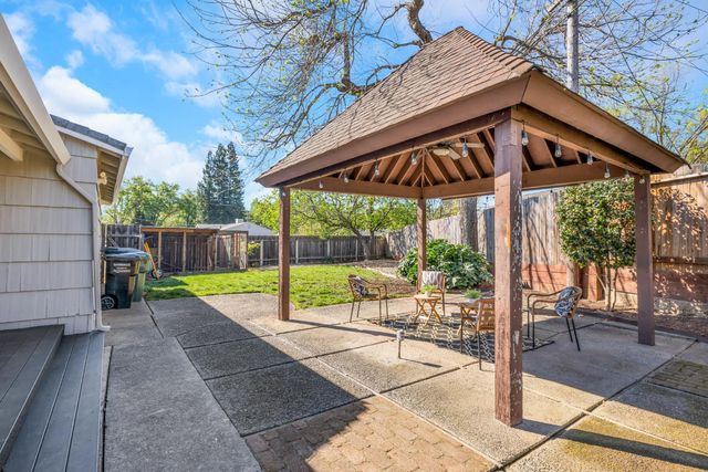 8301 Central Ave, Orangevale, CA 95662